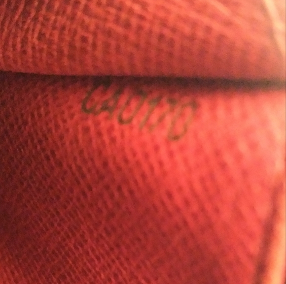 Authentic LOUIS VUITTON Portofeuil Emily Folded Purse Monogram PVC Canvas - Picture 10 of 15